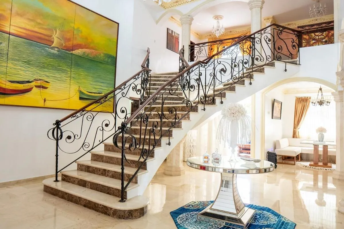 Villa La Duena - Vista Hermosa Luxury Retreat, 5Br Villa With Pool, Swim-Up Bar, Jacuzzi, Chef'S Kitchen, Fast Wi-Fi, Full Ac, Ev Charger And Solar Power, Ideal For Families & Groups Cancino