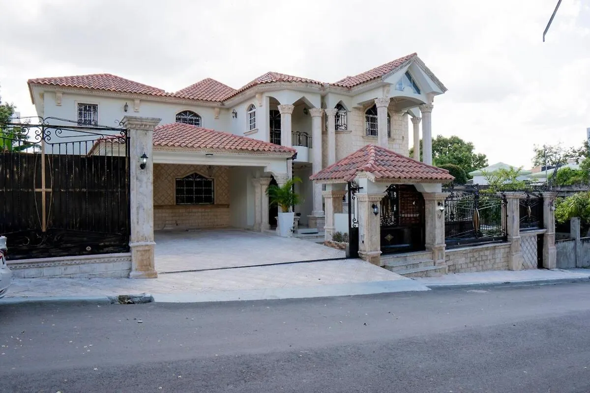 Villa La Duena - Vista Hermosa Luxury Retreat, 5Br Villa With Pool, Swim-Up Bar, Jacuzzi, Chef'S Kitchen, Fast Wi-Fi, Full Ac, Ev Charger And Solar Power, Ideal For Families & Groups Cancino