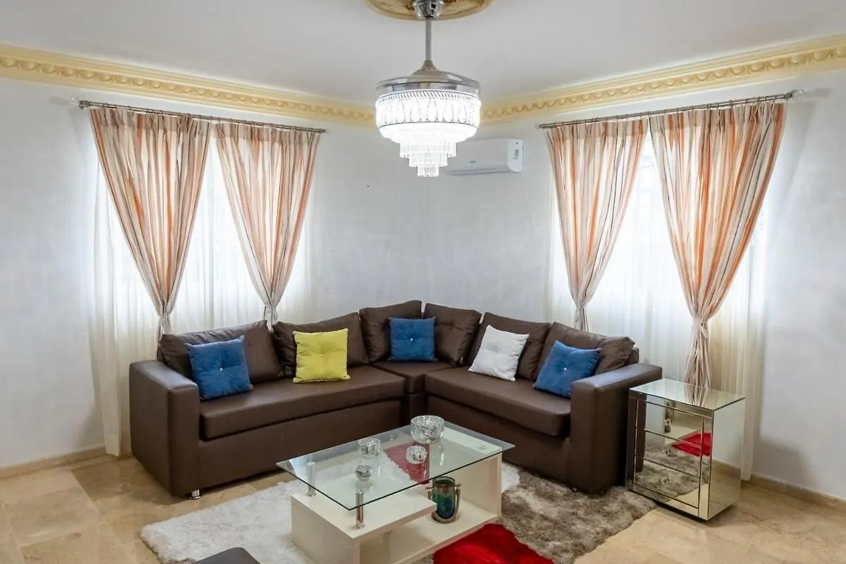 Villa La Duena - Vista Hermosa Luxury Retreat, 5Br Villa With Pool, Swim-Up Bar, Jacuzzi, Chef'S Kitchen, Fast Wi-Fi, Full Ac, Ev Charger And Solar Power, Ideal For Families & Groups Cancino República Dominicana
