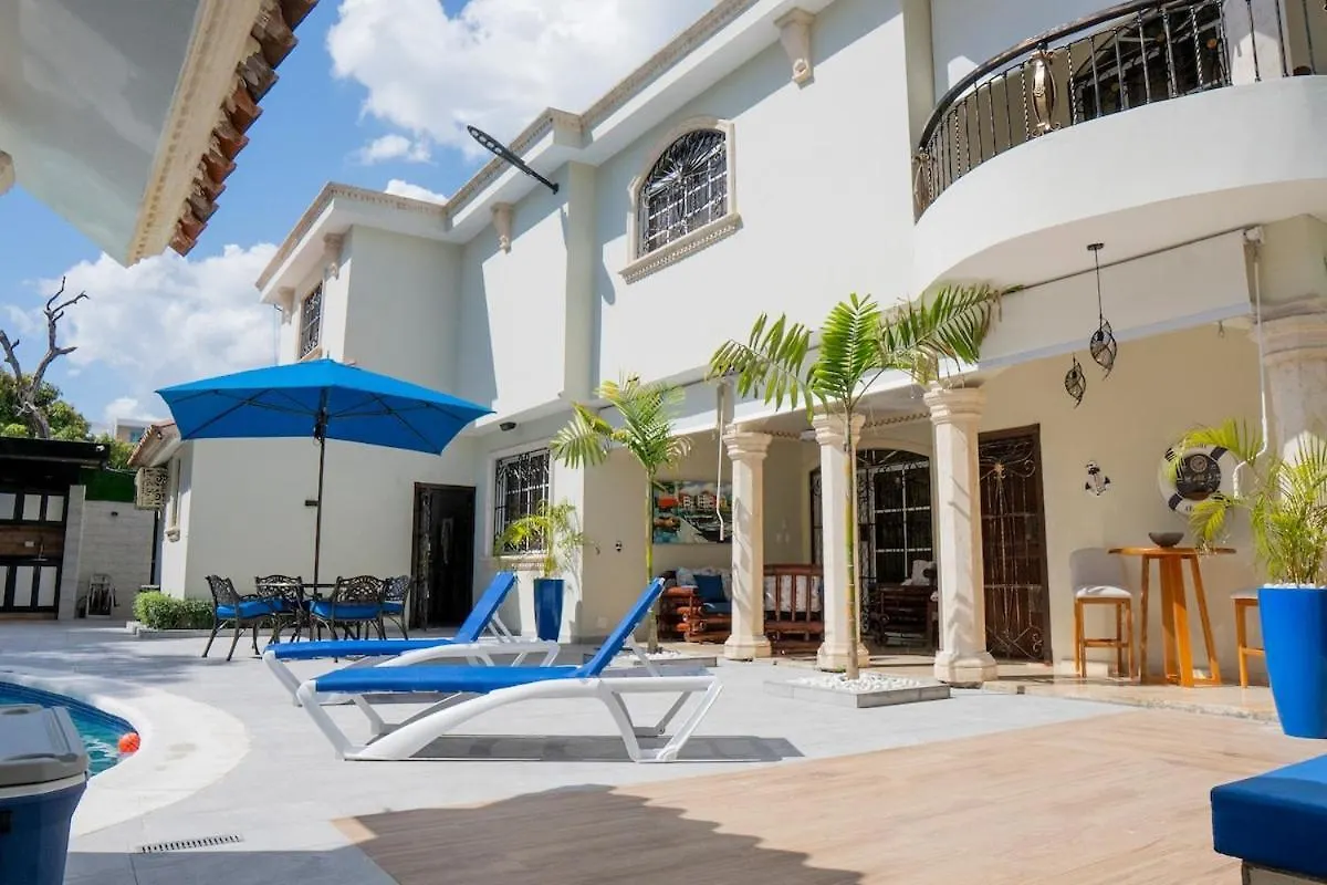 Villa La Duena - Vista Hermosa Luxury Retreat, 5Br Villa With Pool, Swim-Up Bar, Jacuzzi, Chef'S Kitchen, Fast Wi-Fi, Full Ac, Ev Charger And Solar Power, Ideal For Families & Groups Cancino República Dominicana